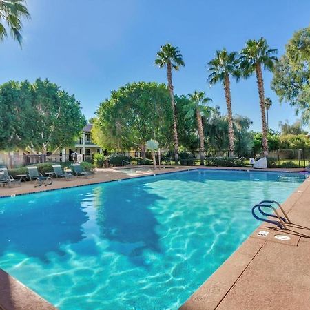 Pima Inn Suites At Talking Stick Scottsdale Exterior foto